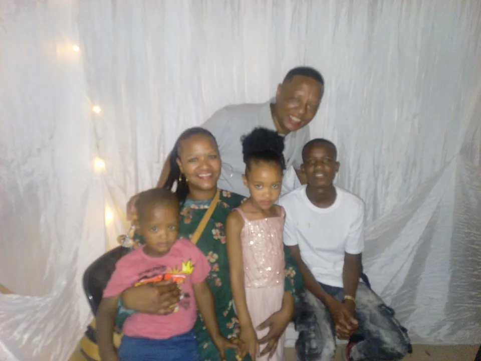 Donovan Tiemie's family portrait